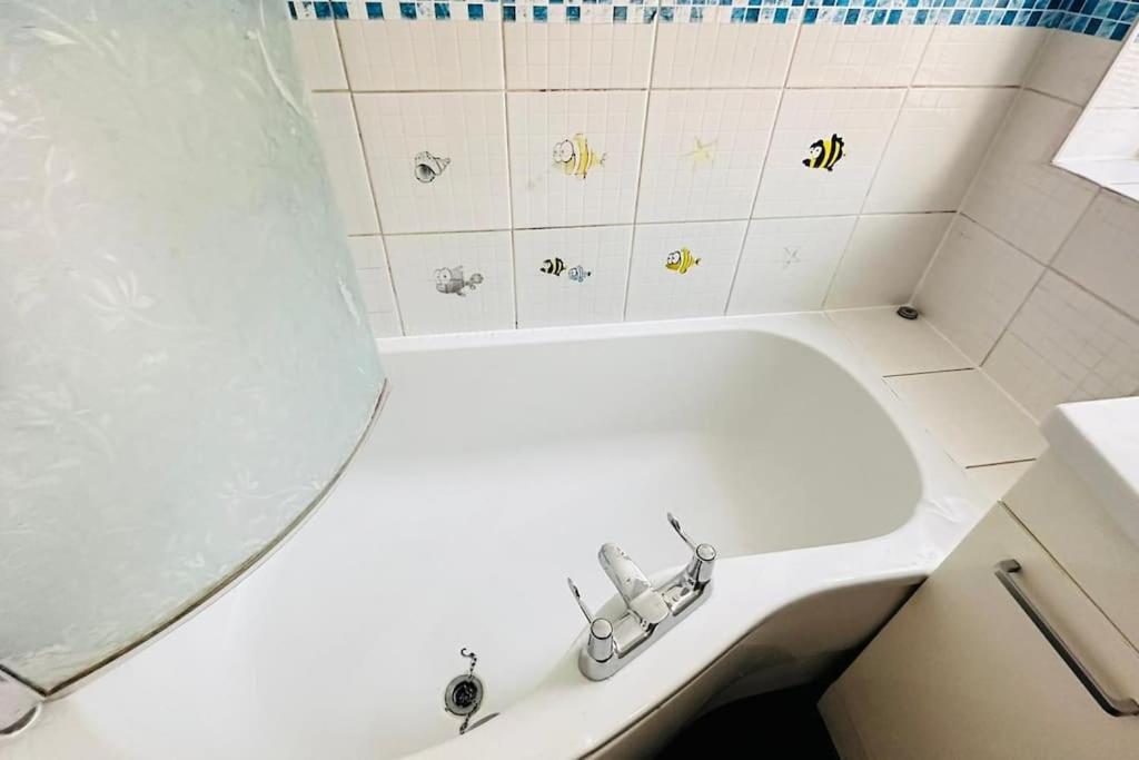 3 Bed House East Apartamento *